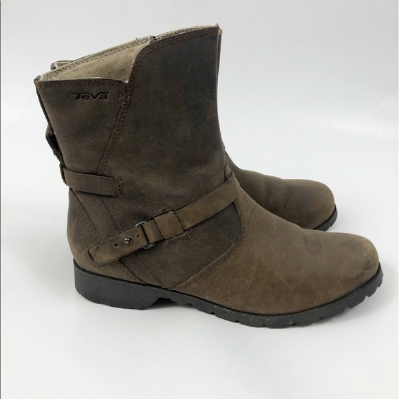 teva waterproof ankle boots